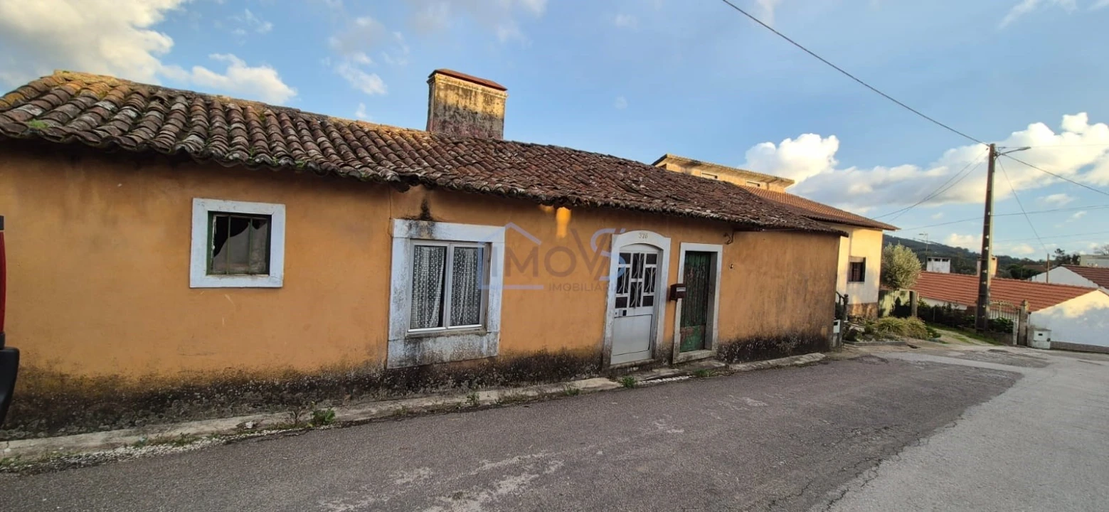 Moradia T2 para Venda em Aguas Belas Foto 1