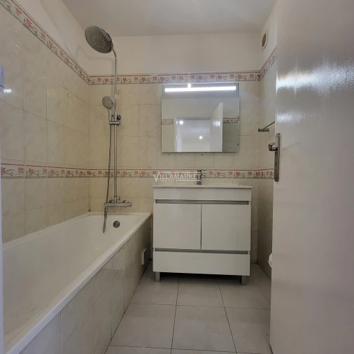 Apartamento T2 para Venda em Algueirão-Mem Martins Foto 7