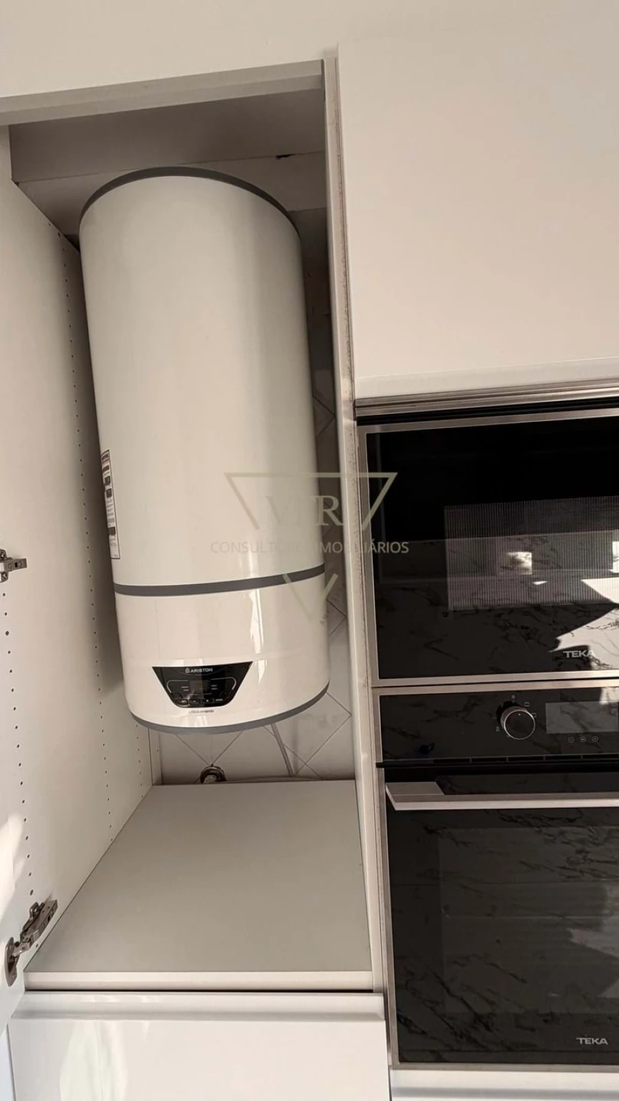 Apartamento T3 para Venda em Agualva e Mira-Sintra Foto 14