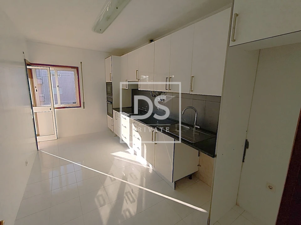 Apartamento T3 para Venda em Vila do Conde Foto 3
