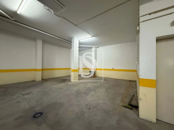 Garagem para Venda em Marvila, Ribeira Santarém, São Salvador, São Nicolau Foto 4