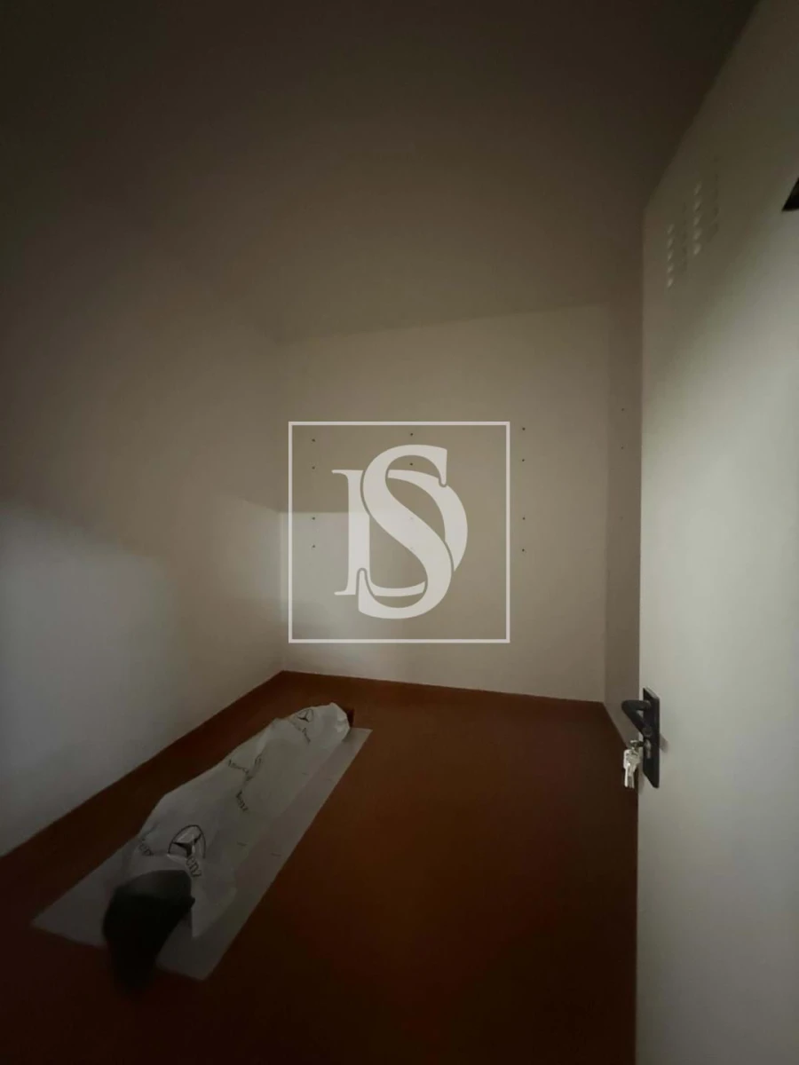 Garagem para Venda em Marvila, Ribeira Santarém, São Salvador, São Nicolau Foto 10