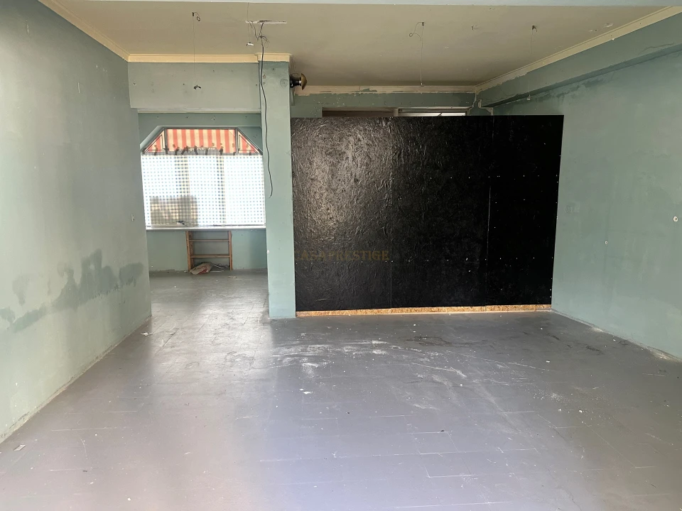 Negócio para Arrendamento em Santa Iria de Azoia, São João da Talha e Bobadela Foto 11