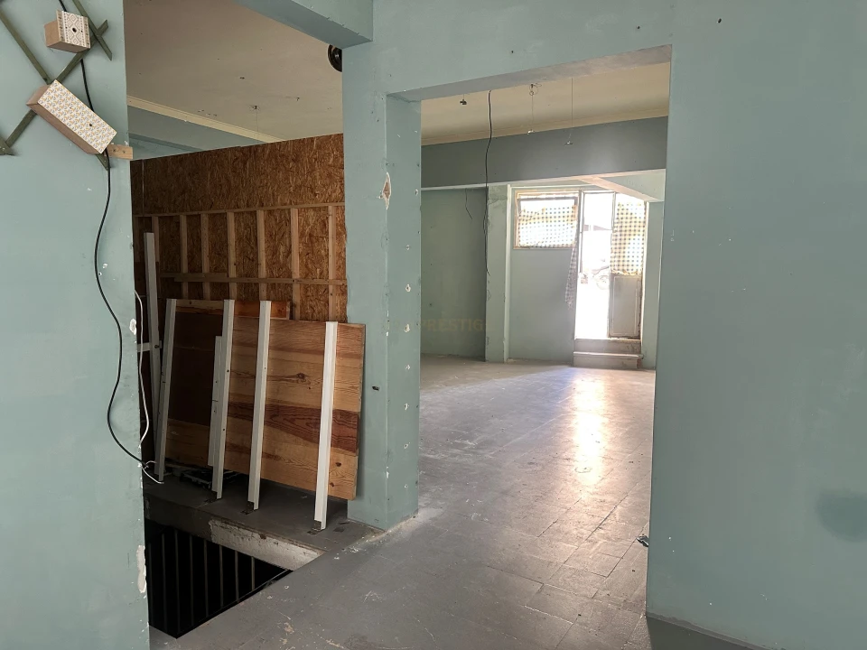 Negócio para Arrendamento em Santa Iria de Azoia, São João da Talha e Bobadela Foto 14