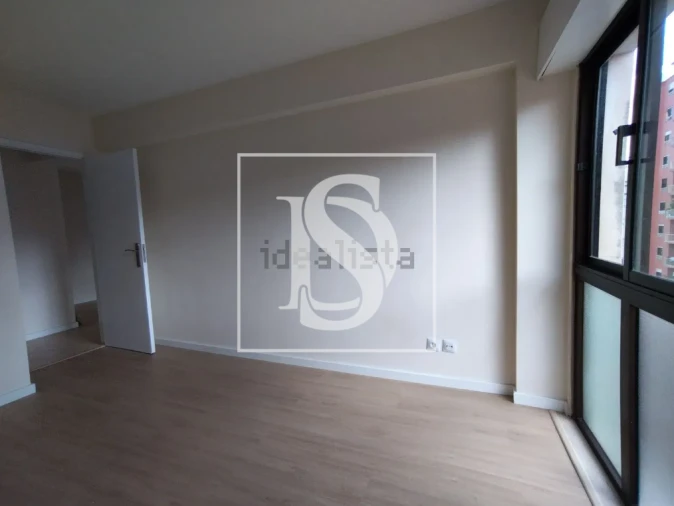 Apartamento T2 para Venda em Algueirão-Mem Martins Foto 5