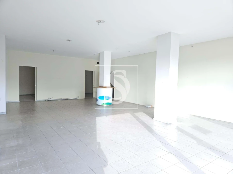 Negócio para Venda em Sé, Santa Maria e Meixedo Foto 10