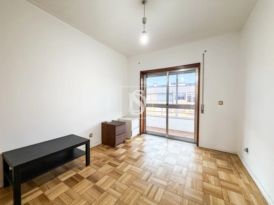 Apartamento T4 para Venda em Braga (Maximinos, Sé e Cividade) Foto 13