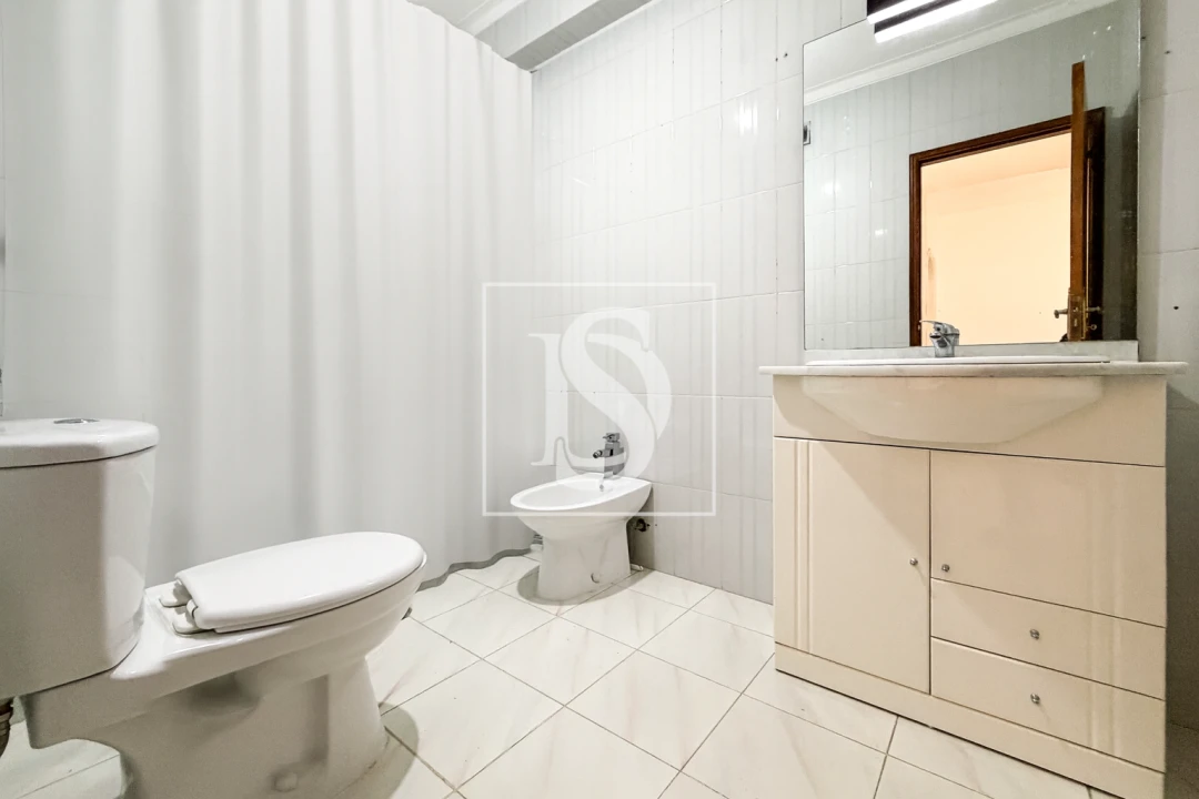 Apartamento T4 para Venda em Braga (Maximinos, Sé e Cividade) Foto 16