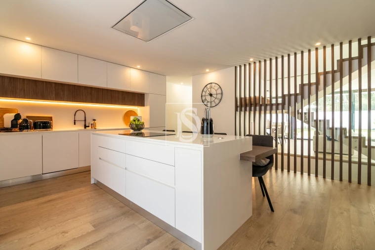 Moradia T3 para Venda em Palmeira Foto 3