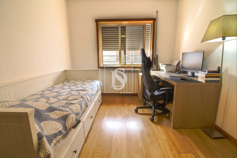 Apartamento T3 para Venda em Braga (Maximinos, Sé e Cividade) Foto 14