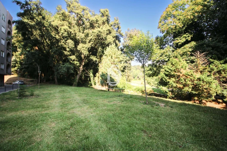 Apartamento T3 para Venda em Braga (Maximinos, Sé e Cividade) Foto 16