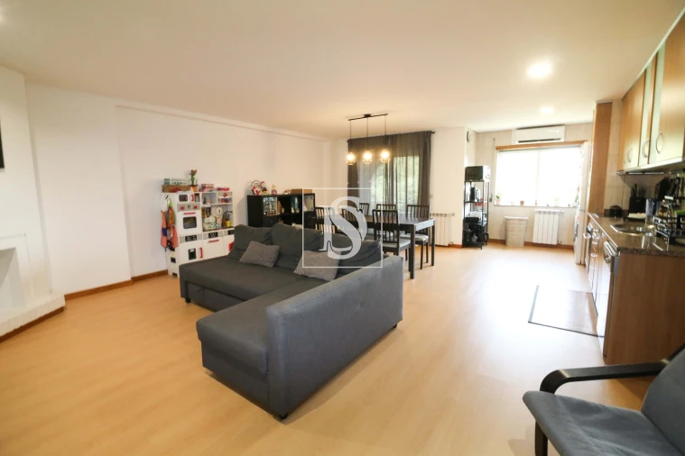 Apartamento T3 para Venda em Braga (Maximinos, Sé e Cividade) Foto 2