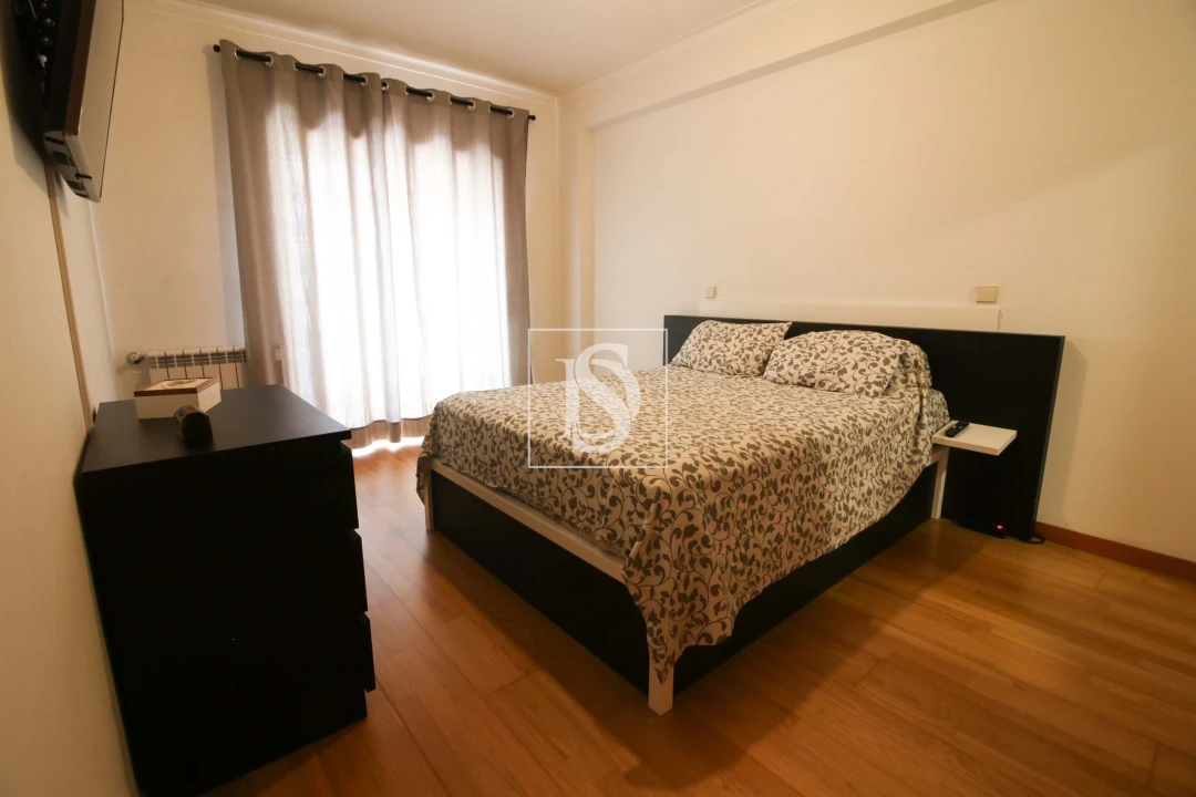 Apartamento T3 para Venda em Braga (Maximinos, Sé e Cividade) Foto 8