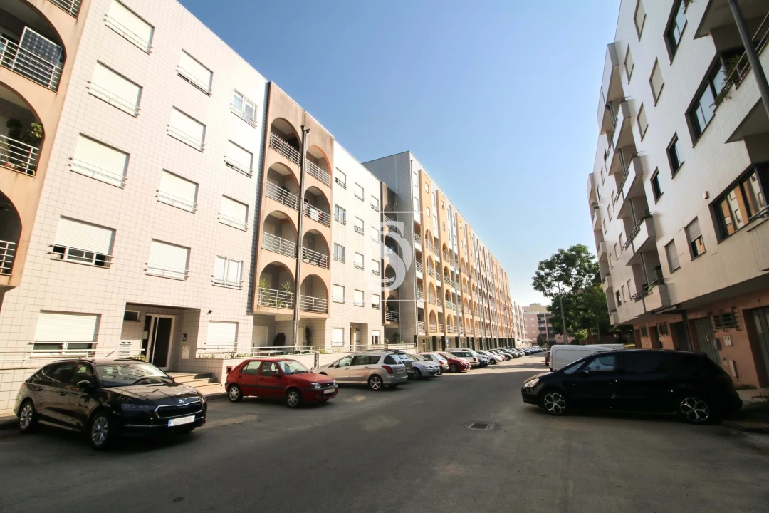 Apartamento T3 para Venda em Braga (Maximinos, Sé e Cividade) Foto 3