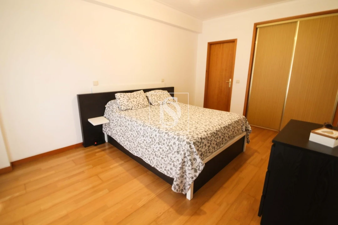 Apartamento T3 para Venda em Braga (Maximinos, Sé e Cividade) Foto 9