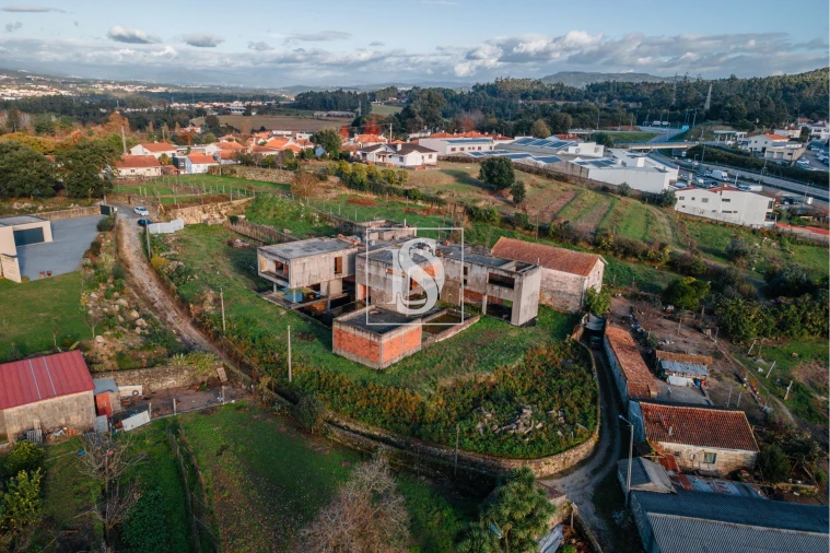 Moradia T5 para Venda em Barcelos, V.Boa, V.Frescainha Foto 3