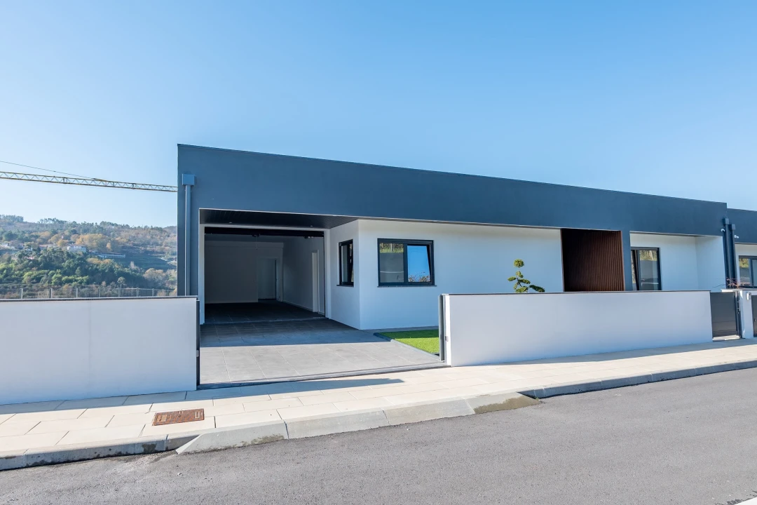 Moradia T3 para Venda em Gove Foto 1