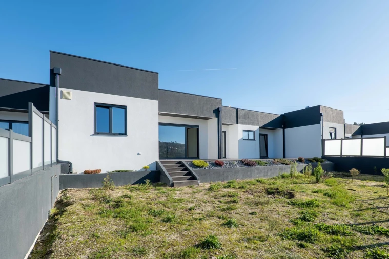 Moradia T3 para Venda em Gove Foto 34