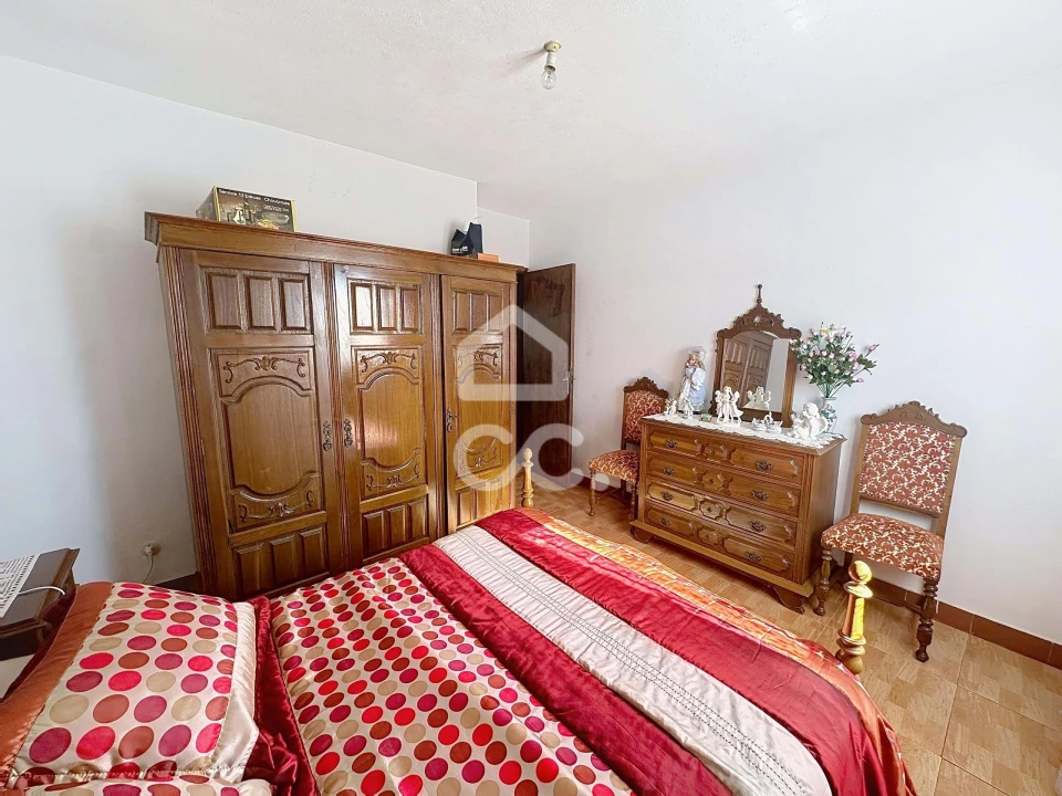 Moradia T3 para Venda em Serapicos Foto 8