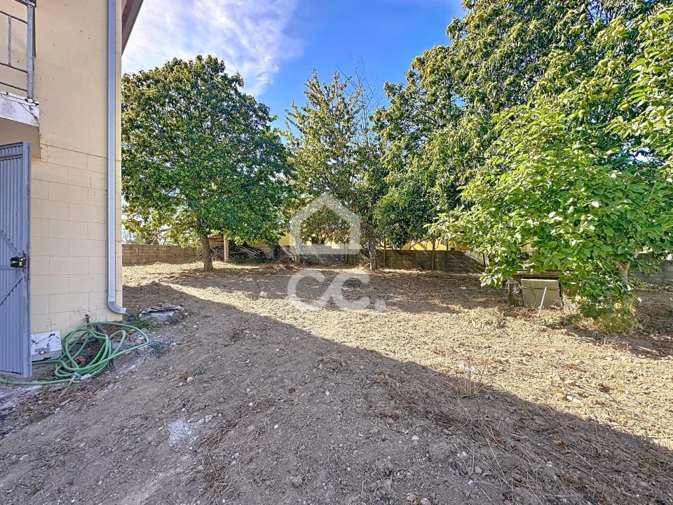 Moradia T3 para Venda em Serapicos Foto 26