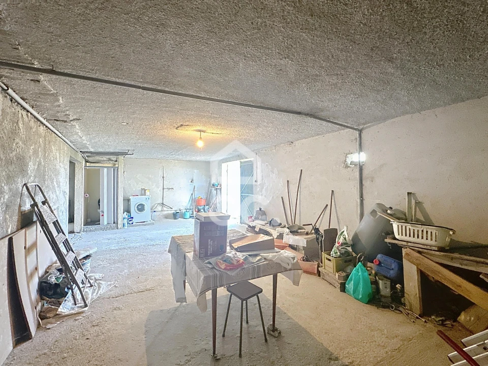 Moradia T3 para Venda em Serapicos Foto 14