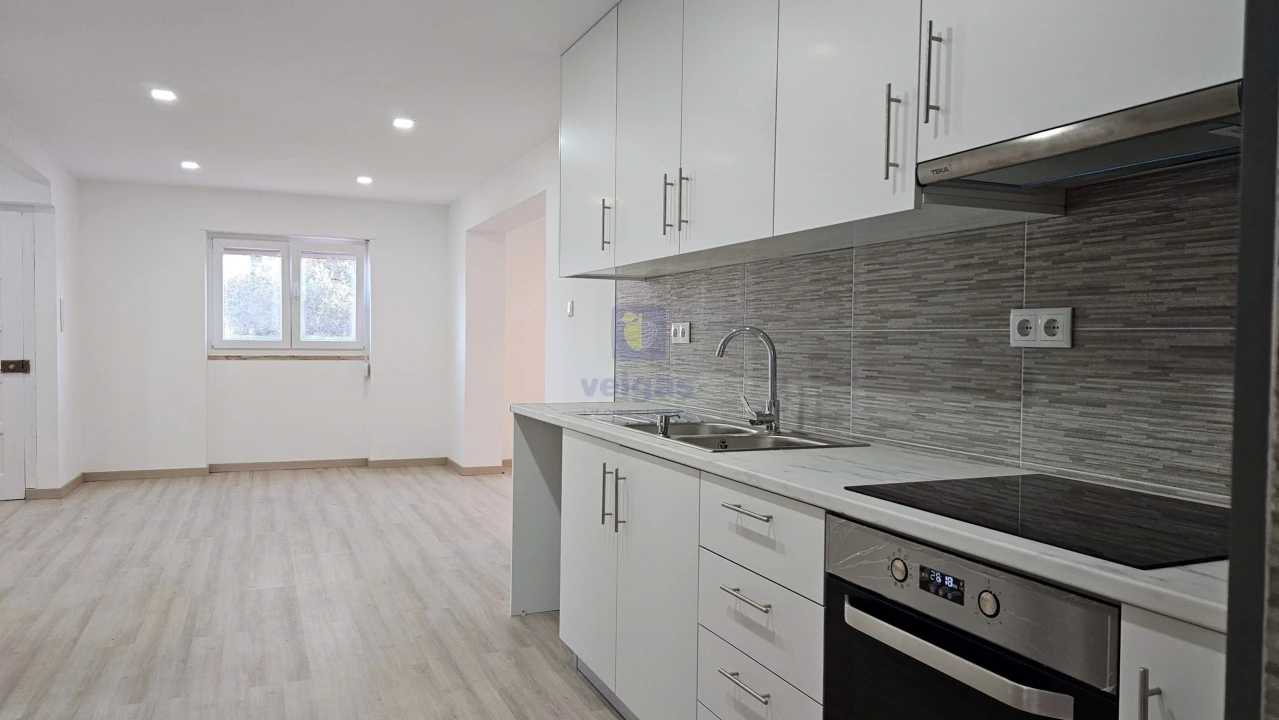 Moradia T3 para Venda em Caldas da Rainha - Santo Onofre e Serra do Bouro Foto 13