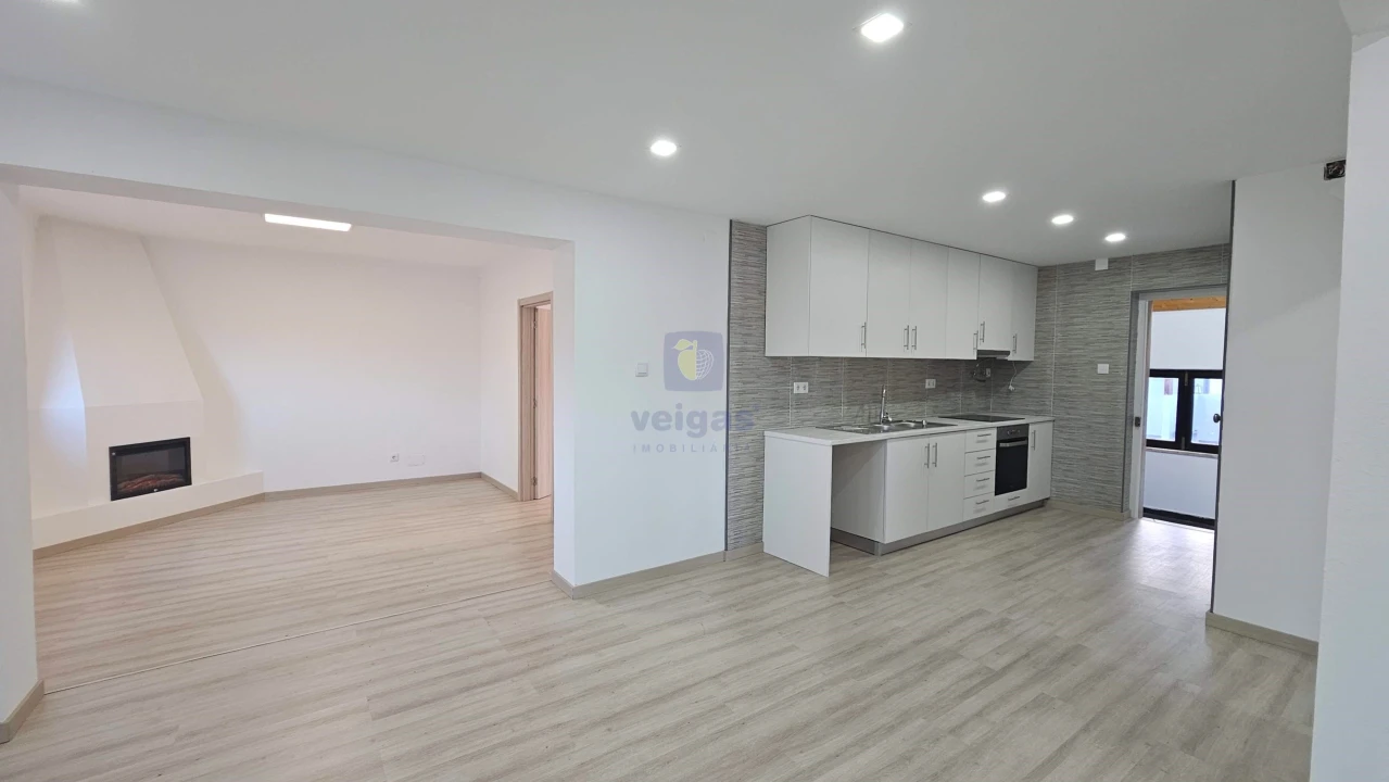 Moradia T3 para Venda em Caldas da Rainha - Santo Onofre e Serra do Bouro Foto 3