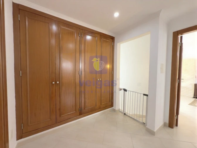 Moradia T4 para Venda em Peniche Foto 13