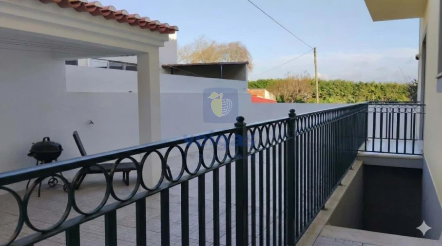 Moradia T4 para Venda em Peniche Foto 4