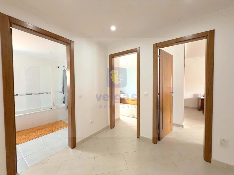 Moradia T4 para Venda em Peniche Foto 15