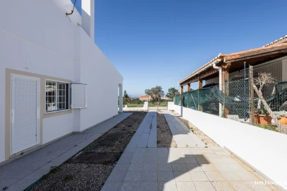Moradia T4 para Venda em Aljezur
