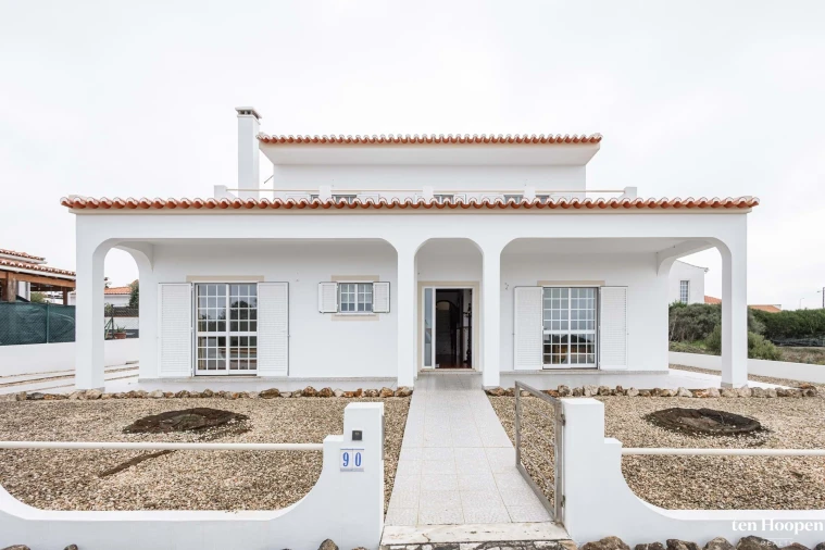 Moradia T4 para Venda em Aljezur