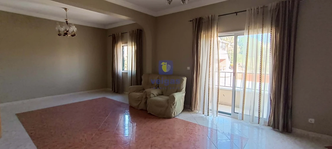 Moradia T6 para Venda em Odivelas Foto 36