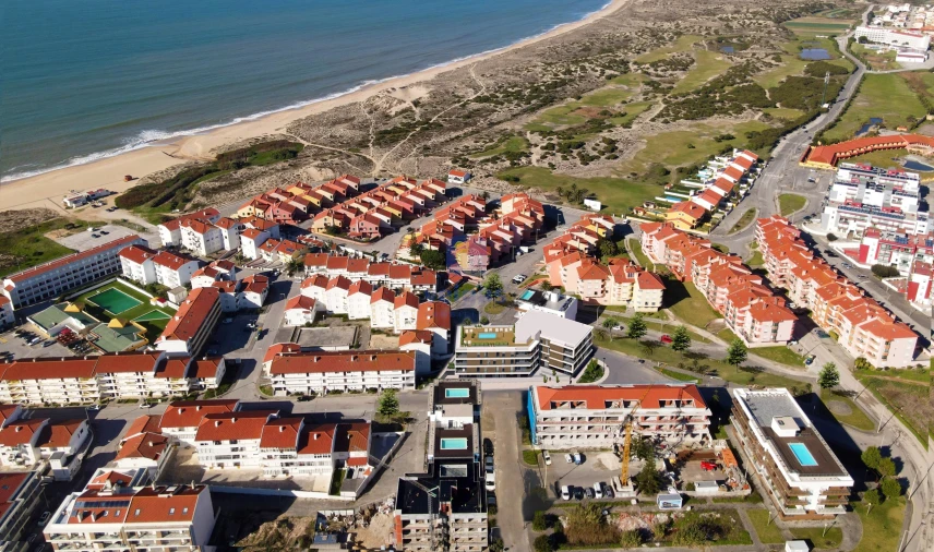 Apartamento T2 para Venda em Atouguia da Baleia Foto 8