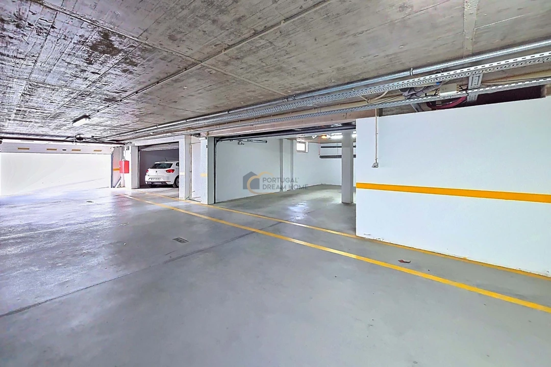 Apartamento T2 para Venda em Guia Foto 20