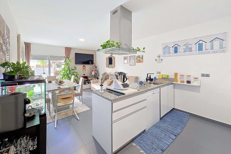 Apartamento T2 para Venda em Guia Foto 9