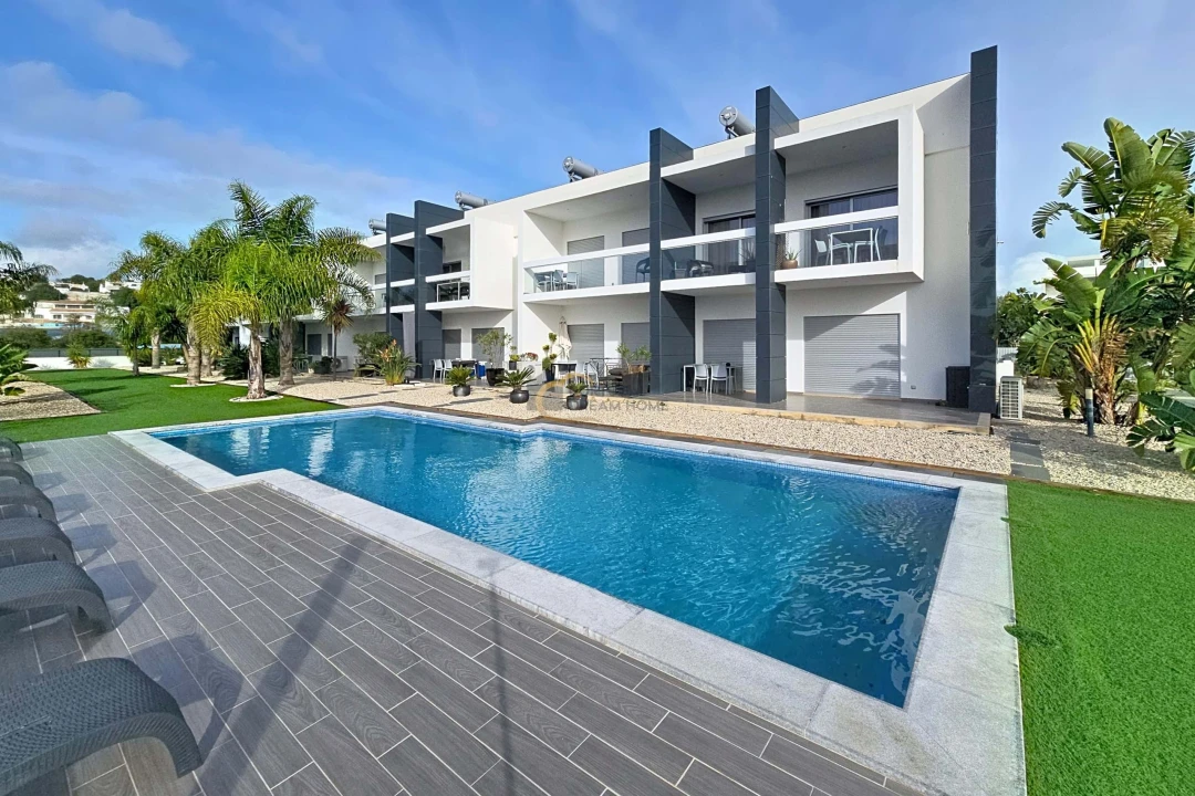 Apartamento T2 para Venda em Guia Foto 1