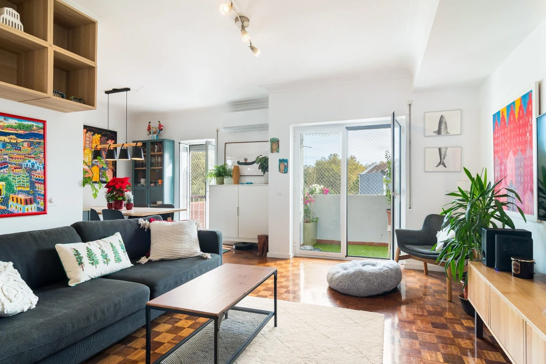 Apartamento T3 para Venda em Carcavelos e Parede Foto 4