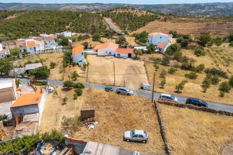 Moradia T2 para Venda em Odeleite Foto 30