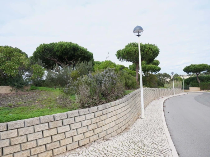 Apartamento T1 para Venda em Guia Foto 41