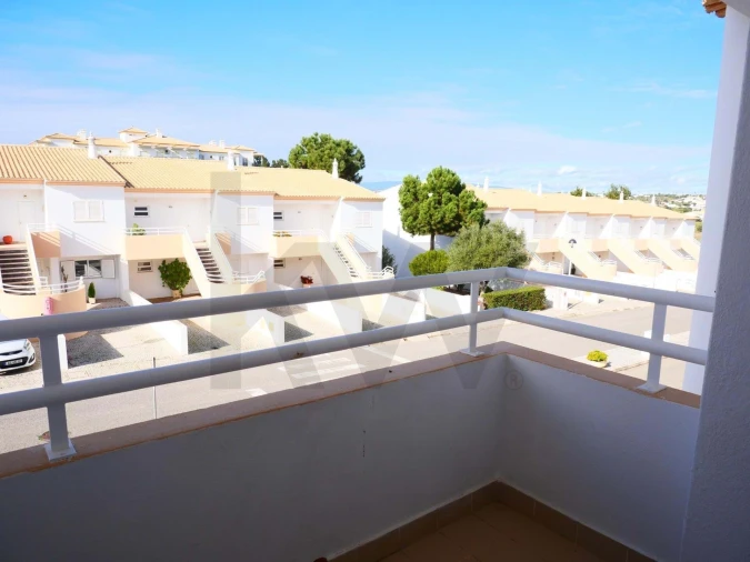 Apartamento T1 para Venda em Guia Foto 5