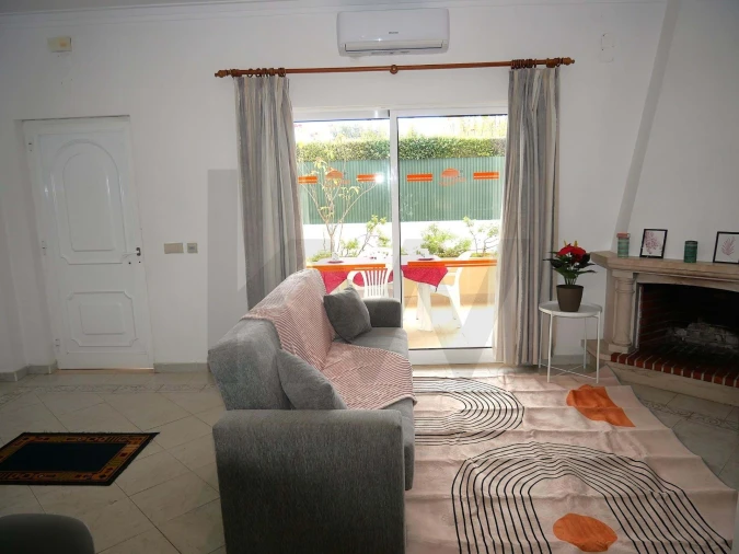 Apartamento T1 para Venda em Guia Foto 16