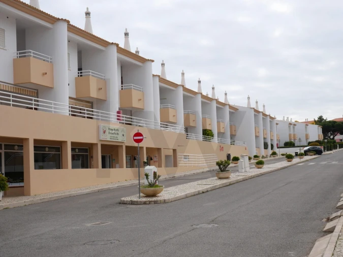 Apartamento T1 para Venda em Guia Foto 40