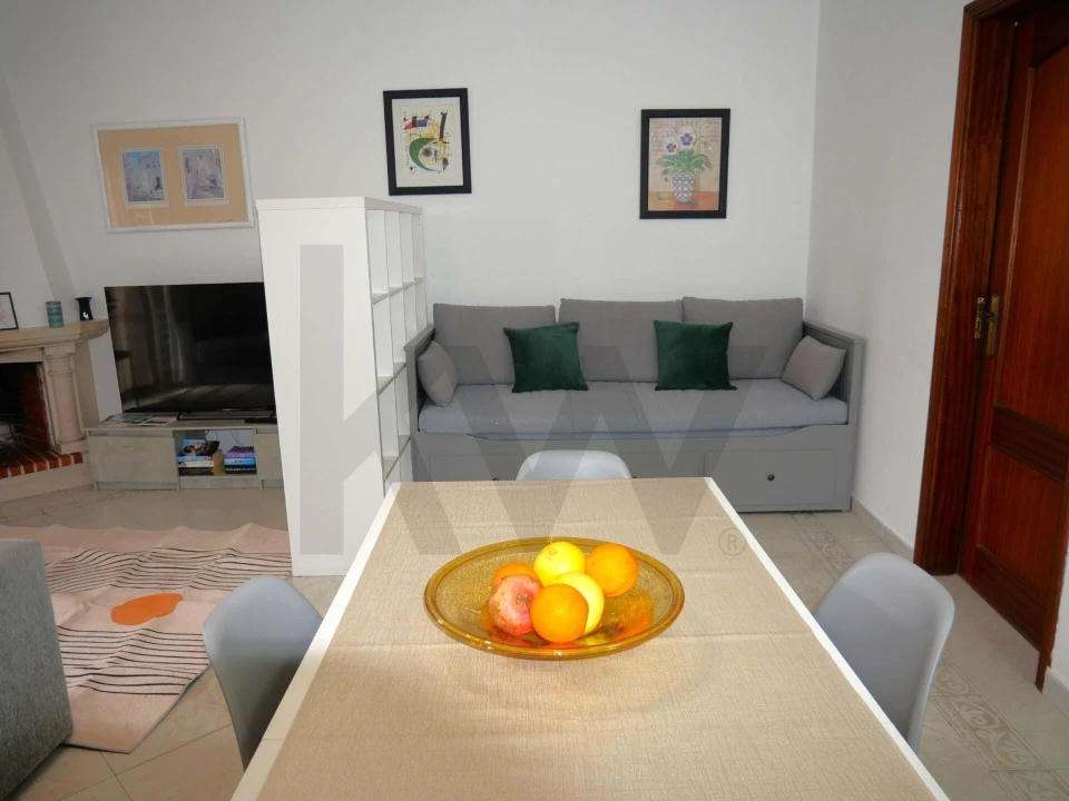 Apartamento T1 para Venda em Guia Foto 13