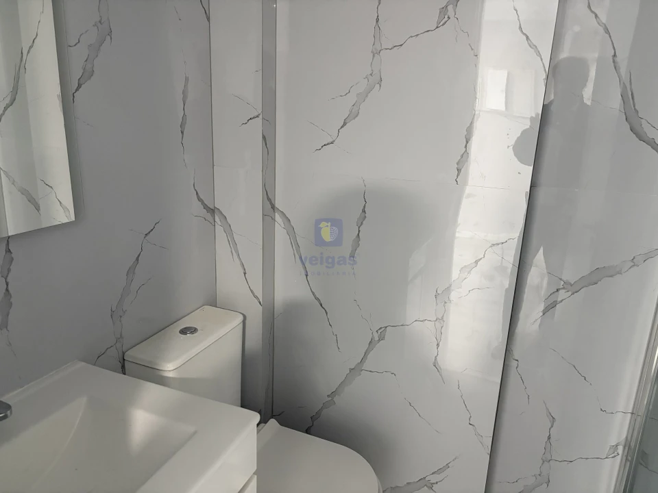 Apartamento T2 para Venda em Benfica Foto 16