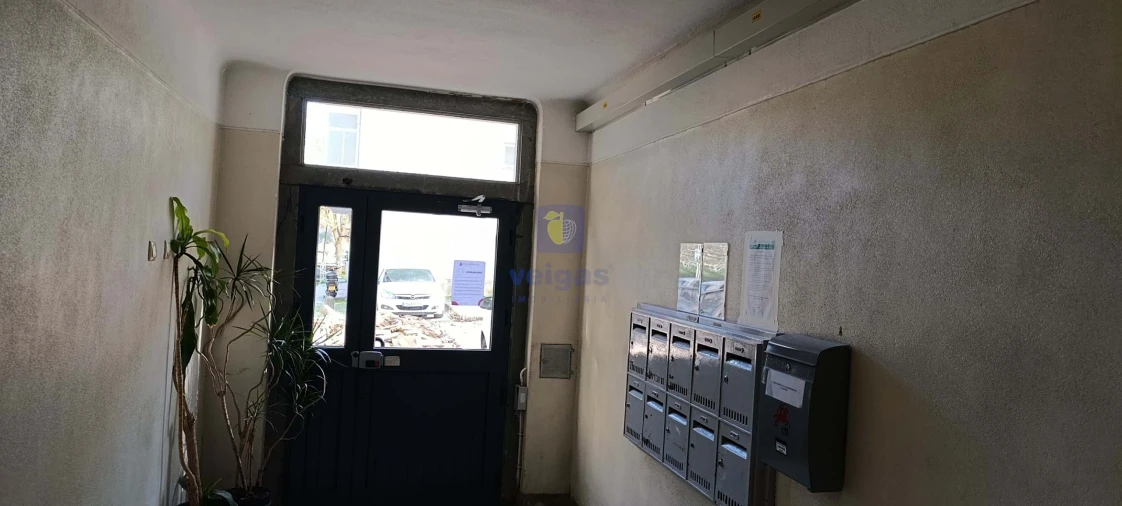 Apartamento T2 para Venda em Benfica Foto 11