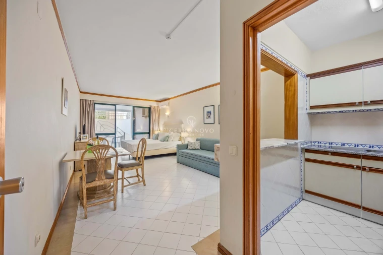 Apartamento para Venda em Albufeira e Olhos de Água Foto 12