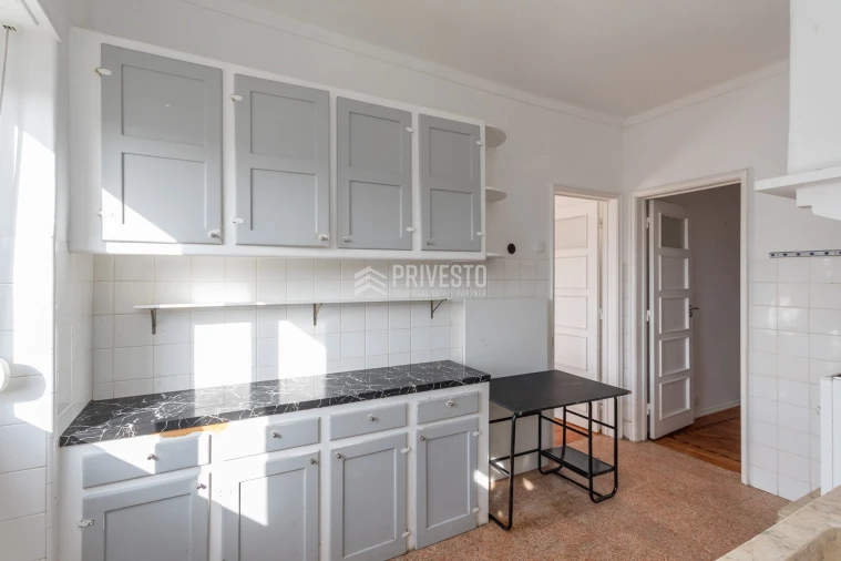 Apartamento T3 para Venda em Agualva e Mira-Sintra Foto 9
