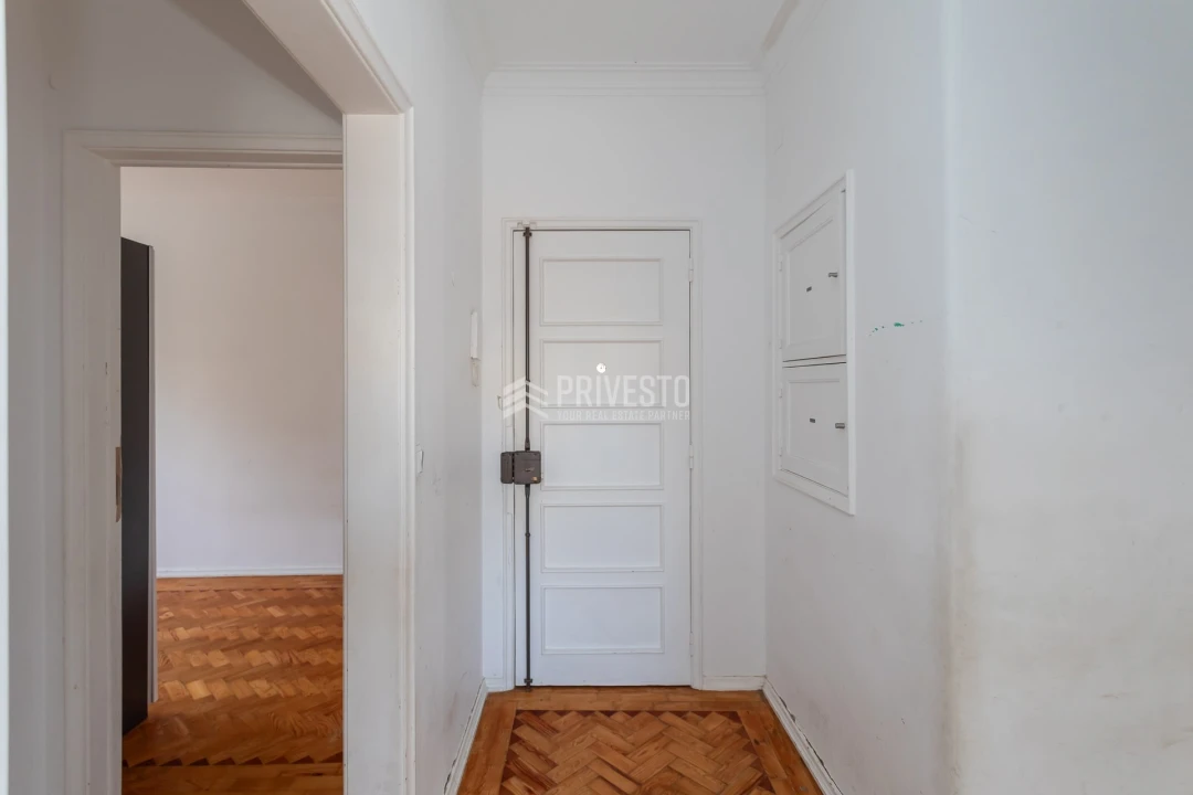 Apartamento T3 para Venda em Agualva e Mira-Sintra Foto 8