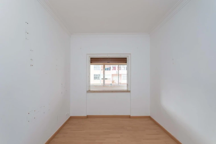 Apartamento T1 para Venda em Agualva e Mira-Sintra Foto 12